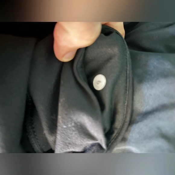 lululemon Womens sz 6 Black Capri legging Front waistband interior pocket Cotton - Picture 4 of 4